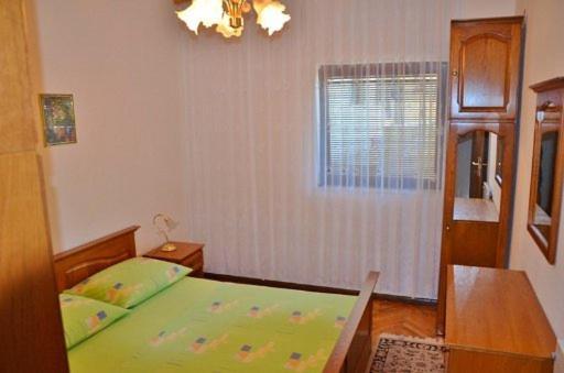 Apartment Knez Трогир Екстериор снимка