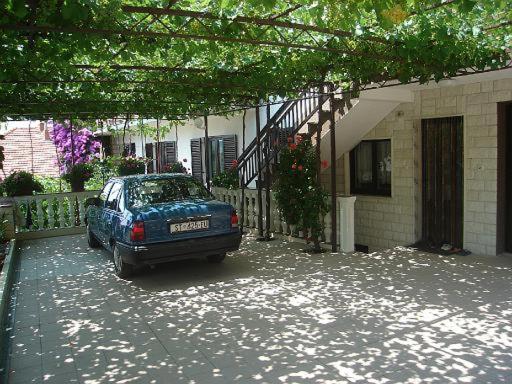 Apartment Knez Трогир Екстериор снимка