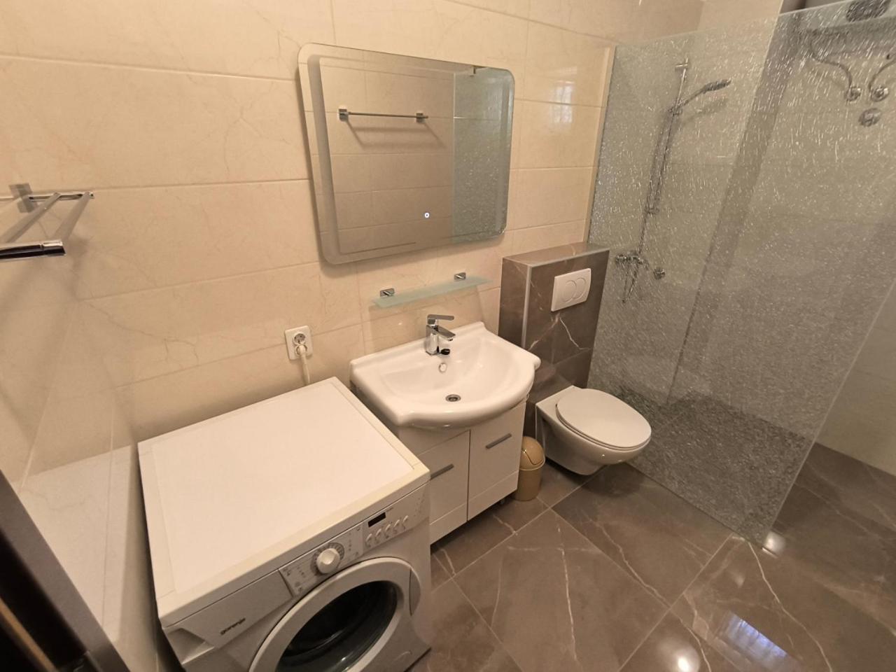 Apartment Knez Трогир Екстериор снимка